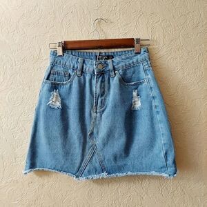 Nasty Gal denim skirt raw hem distressed mini size 2